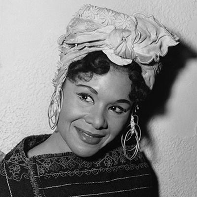 Foto da dançarina Katherine Dunham.